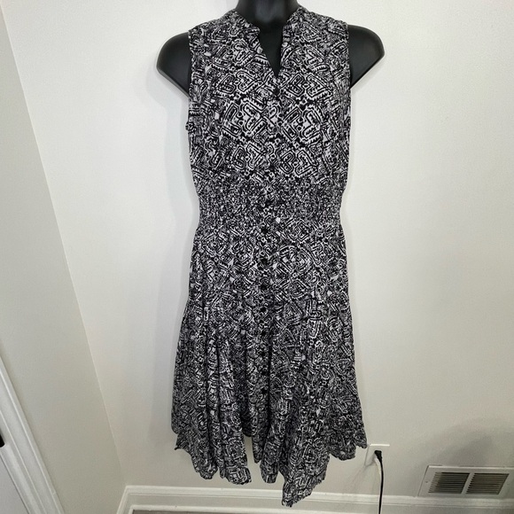 Chelsea & Theodore - Picture 3 of 5